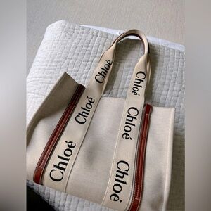 Chloe WOODY TOTE BAG IN LINEN